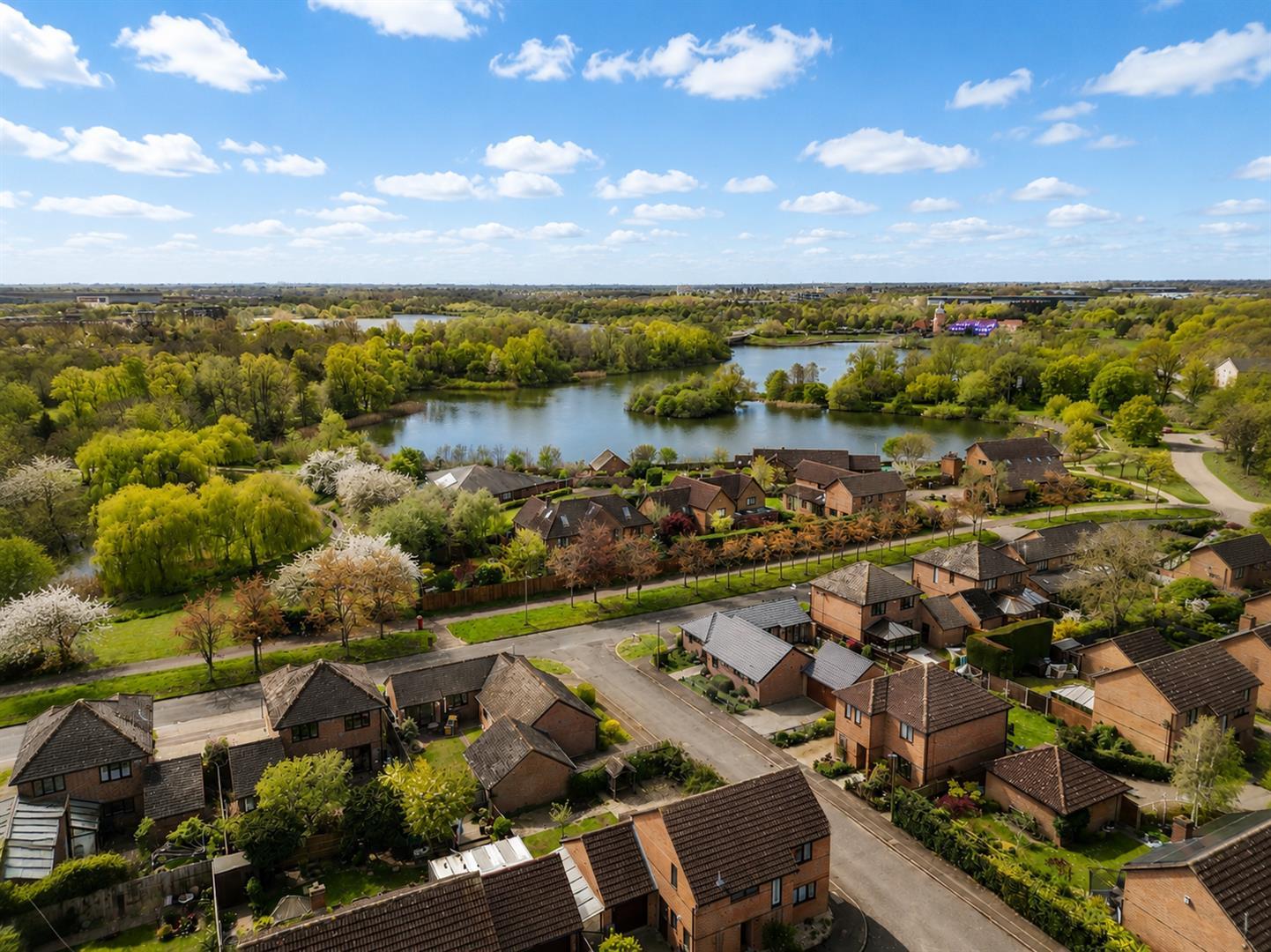 Pyxe Court, Walton Park, Milton Keynes